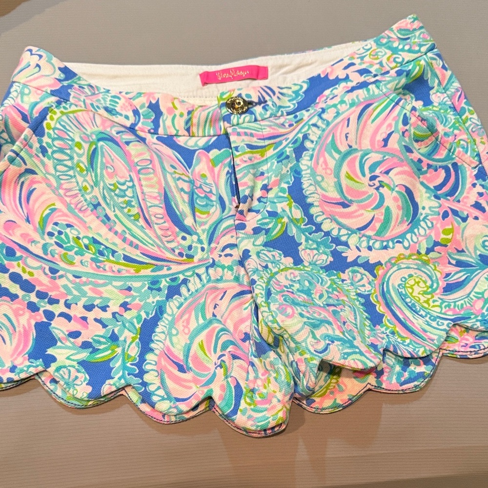 Colorful Paisley Women Shorts